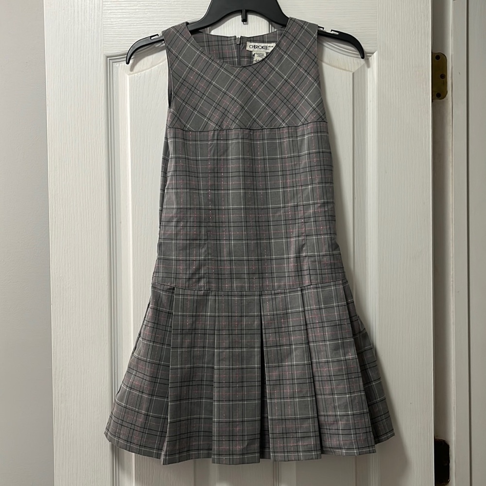 Cherokee gray and pink plaid pleated dress